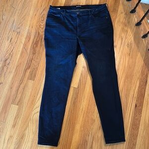 Express size 18L Perfect Curves denim High Rise Legging